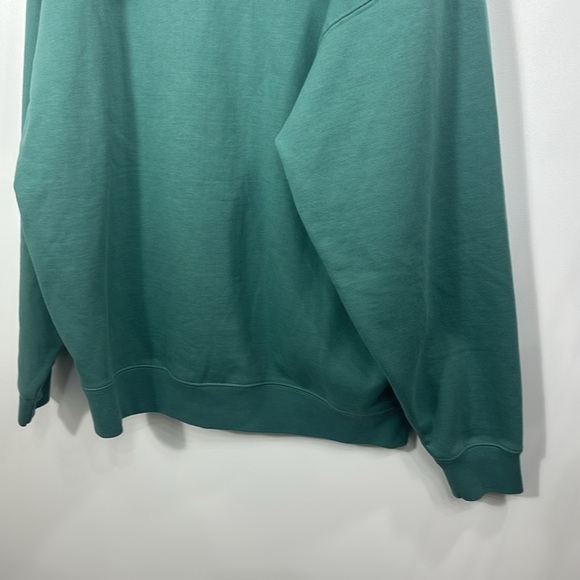 Russell Athletic UO Exclusive Remmington Sweatshirt Green Size Large. NWT. - Picture 11 of 11